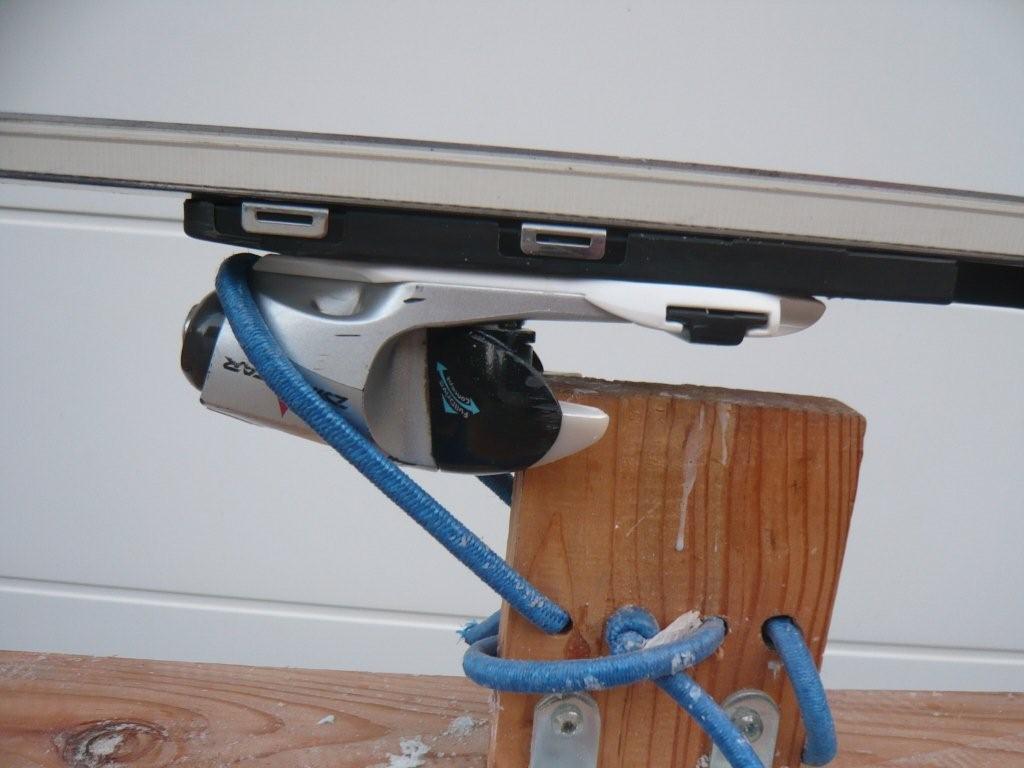 Fabriquer Une Table De Fartage Ski De Fond Trucs et astuce - Fabriquer un établi d'entretien ski : Entretien et  réparations